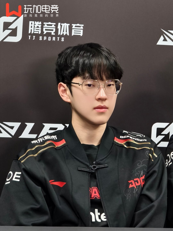 包含Scout关键节点势不可挡，勇士带队取胜！的词条