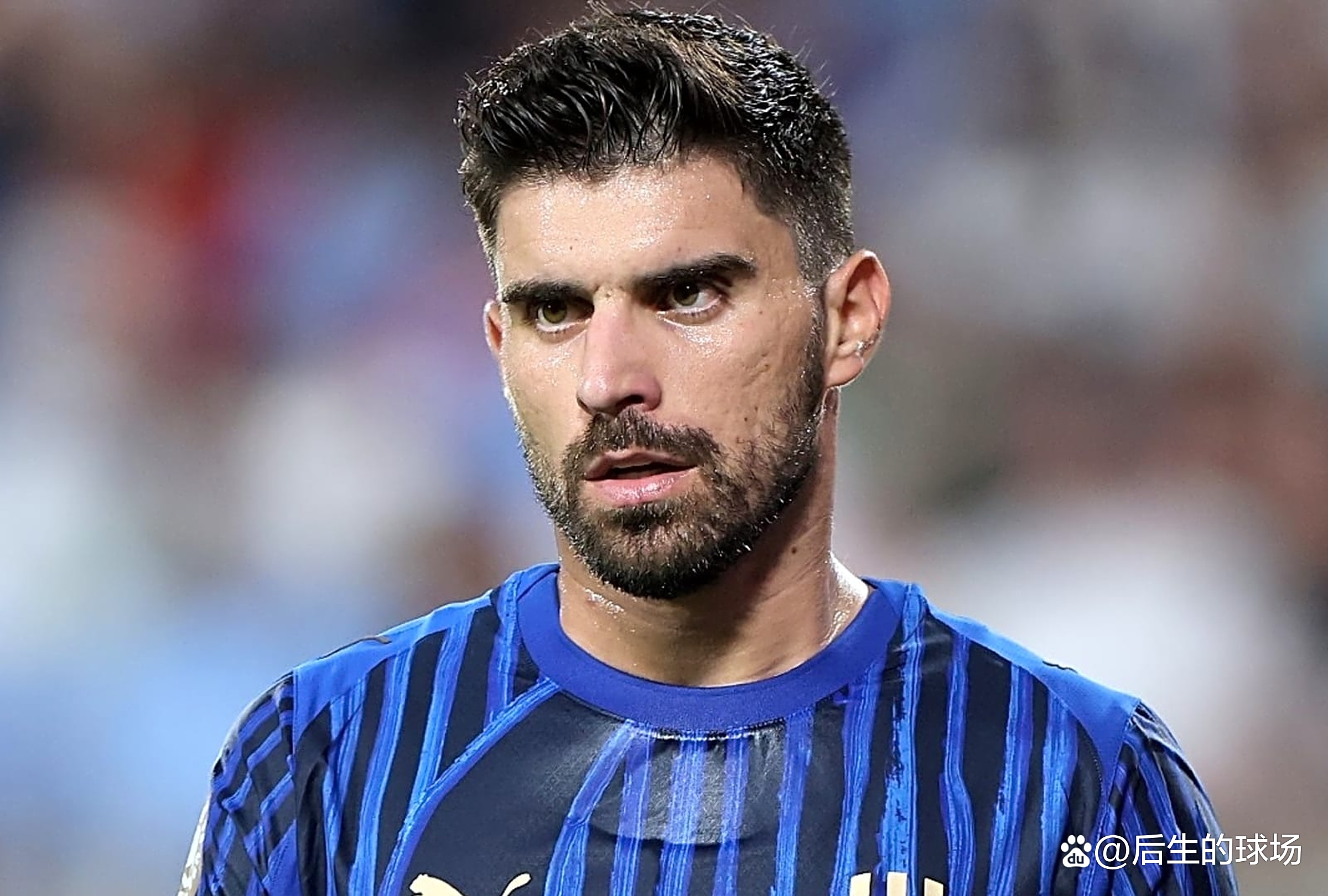 九游官网网页版阿斯顿维拉训练开放日；窗口期刷新队史纪录引欢呼；欧篮联在即；更衣室氛围转暖的简单介绍